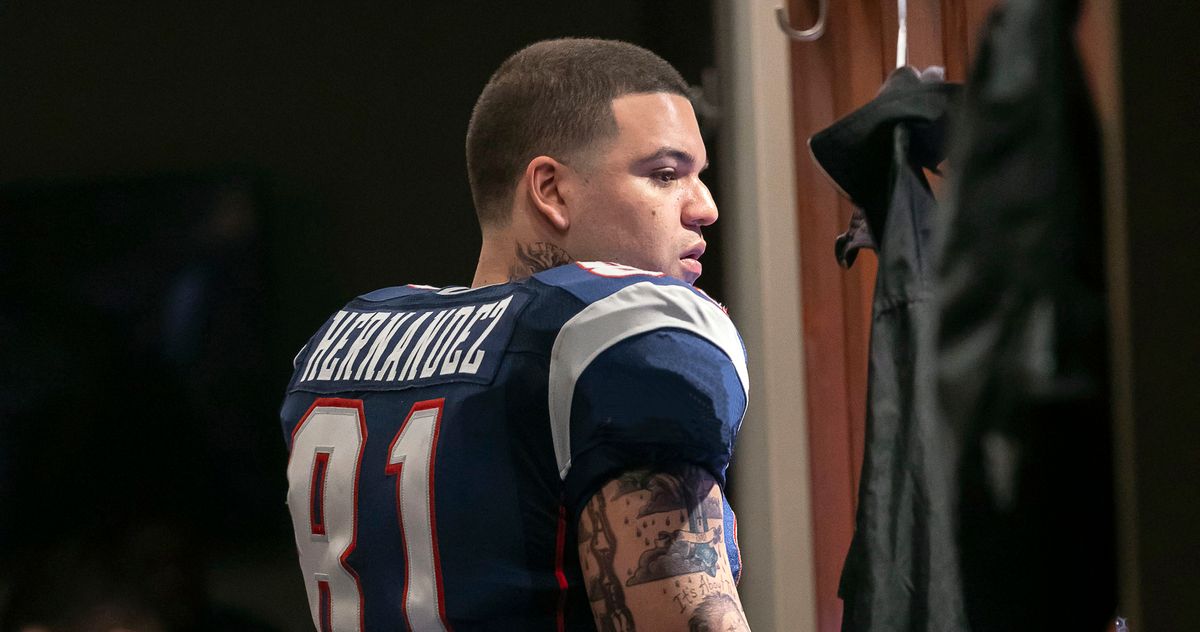 American Sports Story: Aaron Hernandez Recap: Golden Ticket