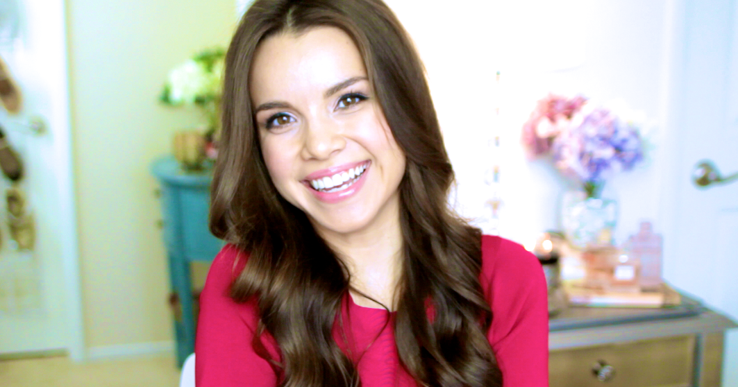 9 (Serious) Tips for Becoming a YouTube Beauty Star image