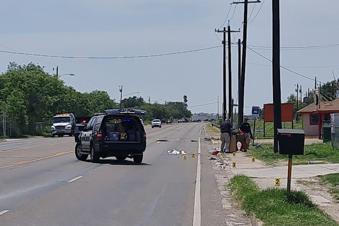 8 Dead After Texas Motorist Drives Into A Group Of Migrants