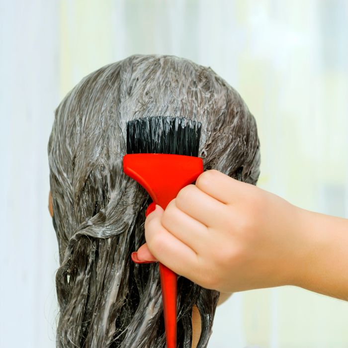 How Soon Can You Wash Your Hair After Coloring It : How To Make Your Hair Color Last Longer - According to experts, you should leave your shampoo on at your roots for around 3 minutes after lightly massaging, to allow it to gently cleanse your hair without irritating your scalp.