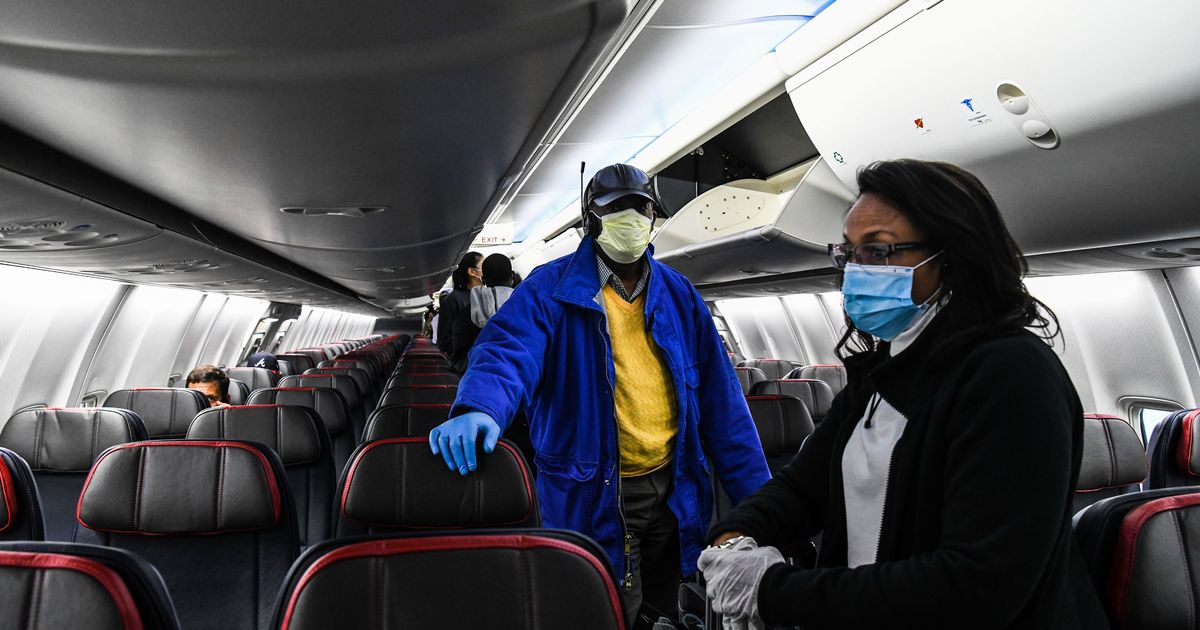 Should Airlines Require All Passengers to Wear Masks?