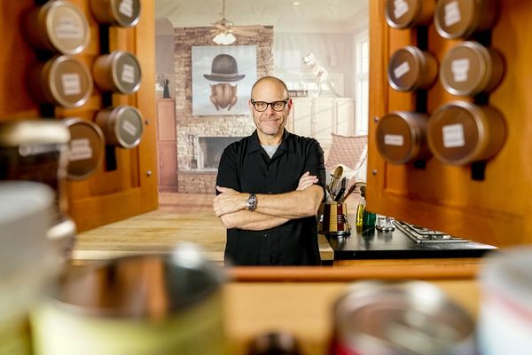 What Kitchen Tools Does Alton Brown Use on Good Eats? - Eat Like No One Else