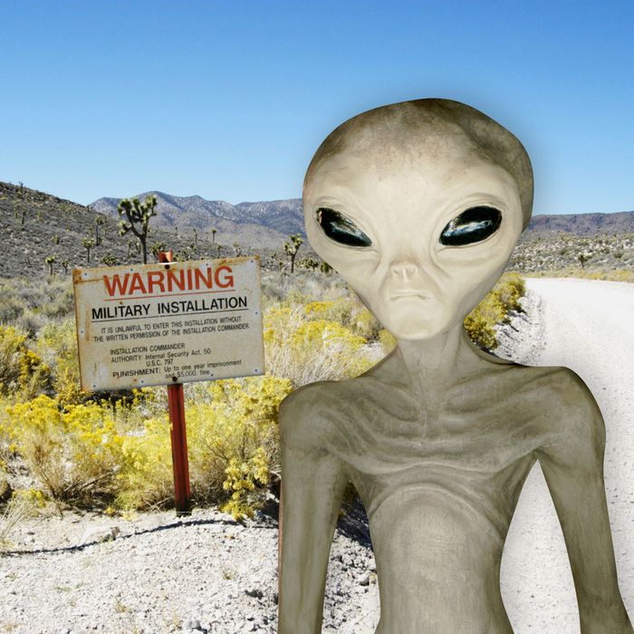 Facebook Users Want to ‘See Them Aliens,’ May Ambush Area 51