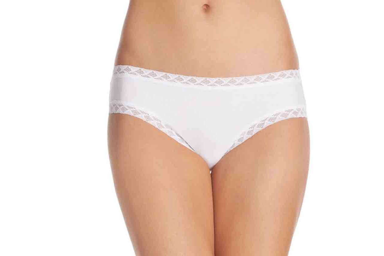 White lace panty, Women's panties