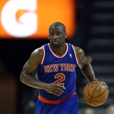 CHARLOTTE, NC - DECEMBER 05: Raymond Felton #2 of the New York Knicks during their game at Time Warner Cable Arena on December 5, 2012 in Charlotte, North Carolina. NOTE TO USER: User expressly acknowledges and agrees that, by downloading and or using this photograph, User is consenting to the terms and conditions of the Getty Images License Agreement. (Photo by Streeter Lecka/Getty Images) *** Local Caption *** Raymond Felton