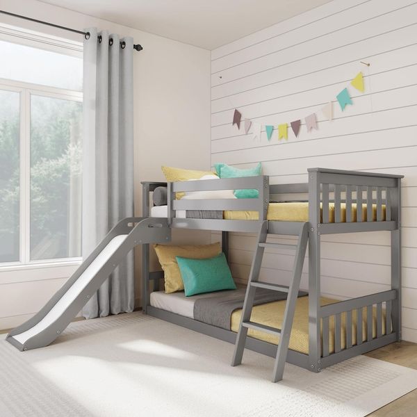 Max & Lily Solid Wood Twin Size Low Bunk Bed with Slide and Ladder