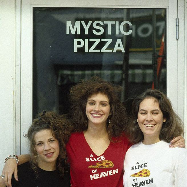 Regelmatig Lift wasmiddel The Restaurant From <i>Mystic Pizza</i> Apparently Owes $100K in Back Wages