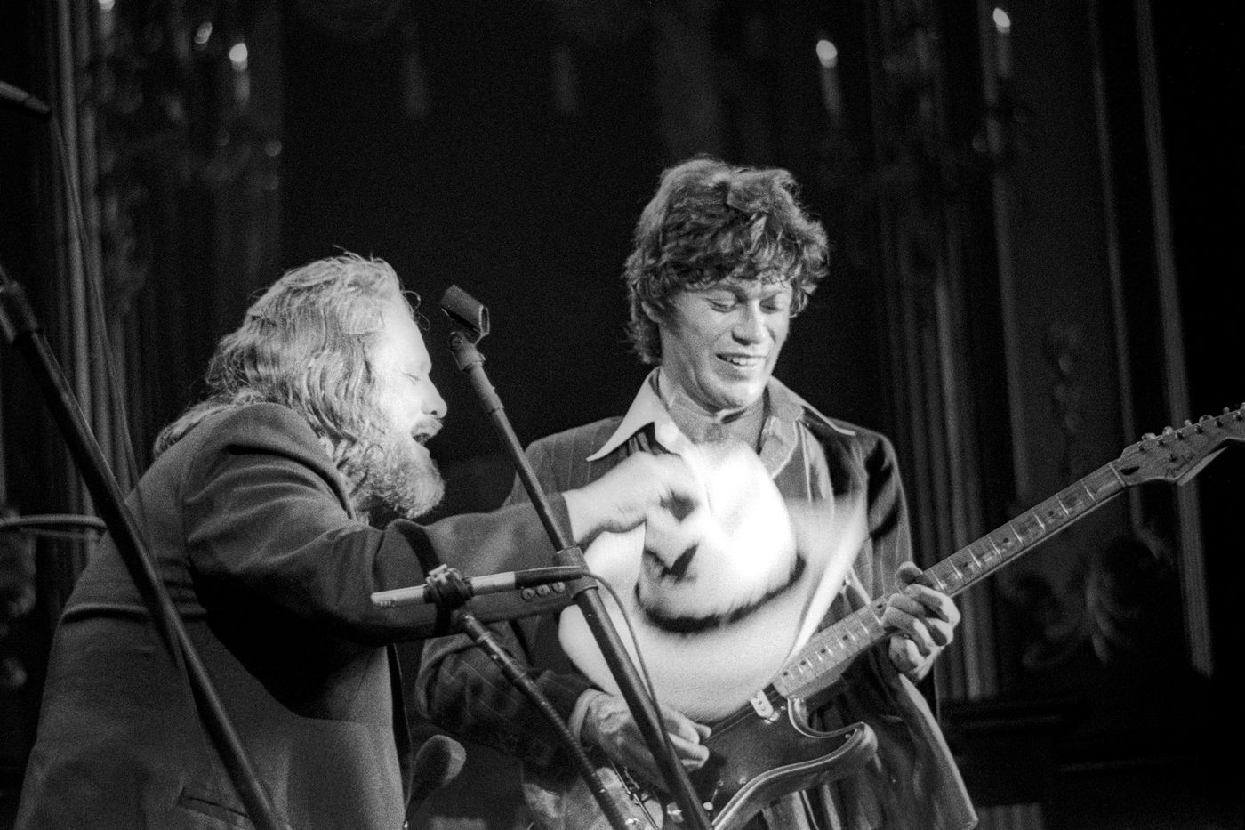 The Irishman Soundtrack Robbie Robertson Interview