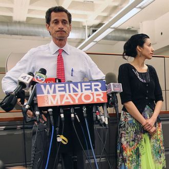 Anthony Weiner Holds Press Conference As New Sexting Evidence Emerges