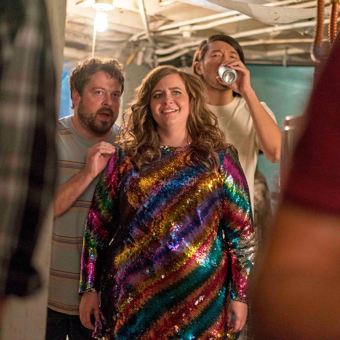 ‘Shrill’ on Hulu Review: A Fabulous Aidy Bryant Comedy