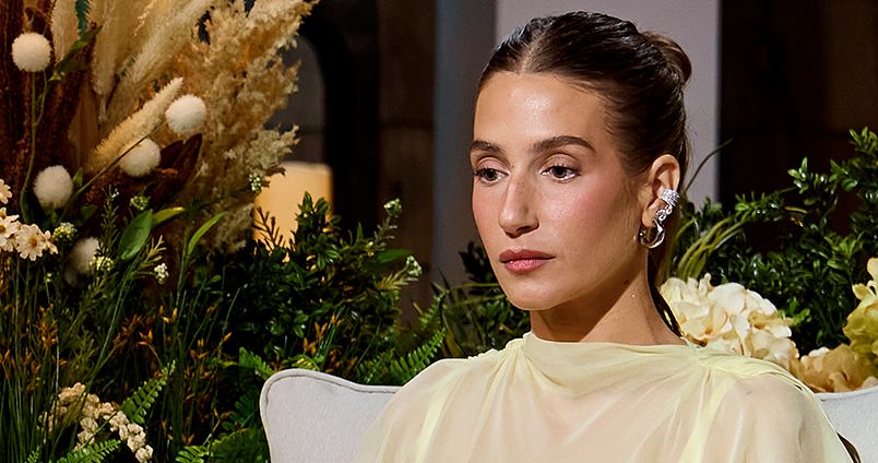 Is it Time to Wave Good-bye to Amanda Batula (and Her Bun)?