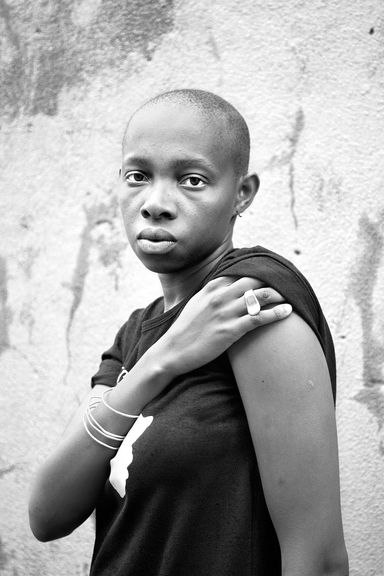 See Zanele Muholi’s Powerful Portraits Of The LGBTI Experience In South ...