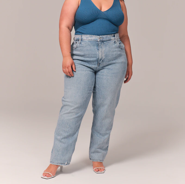 Abercrombie Curve Love Ultra High Rise 90s Straight Jean