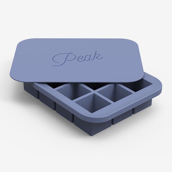 W&P Peak Everyday Ice Tray Review 2023