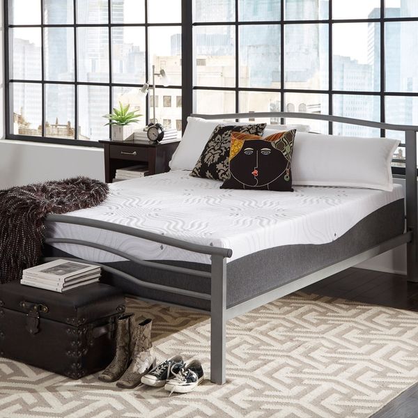 BeautyRest ComforPedic Loft from Beautyrest 14-inch Gel Memory Foam Mattress