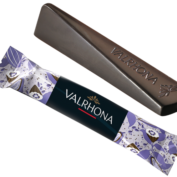 Valrhona Large Box of Dark Chocolate 61% Eclats