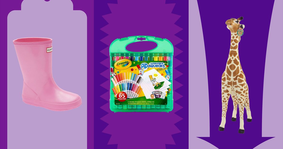 On-Sale Halloween Costumes, a Giant Stuffed Giraffe, and 26 More Kids’ Deals