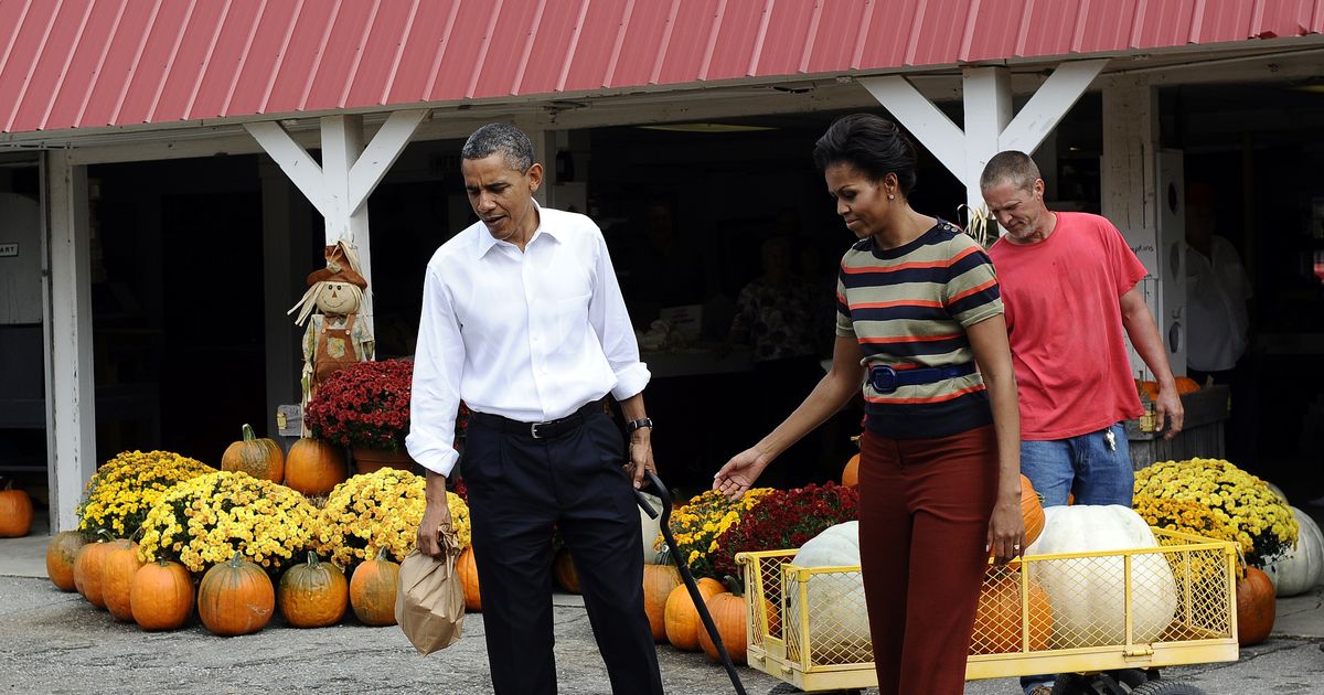 Wall Street Still Gives More Cash to Obama Than to Republicans