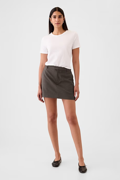 Gap miniskirt