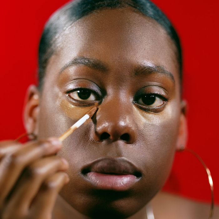 The 'Mirror Face' of 17 New York Women