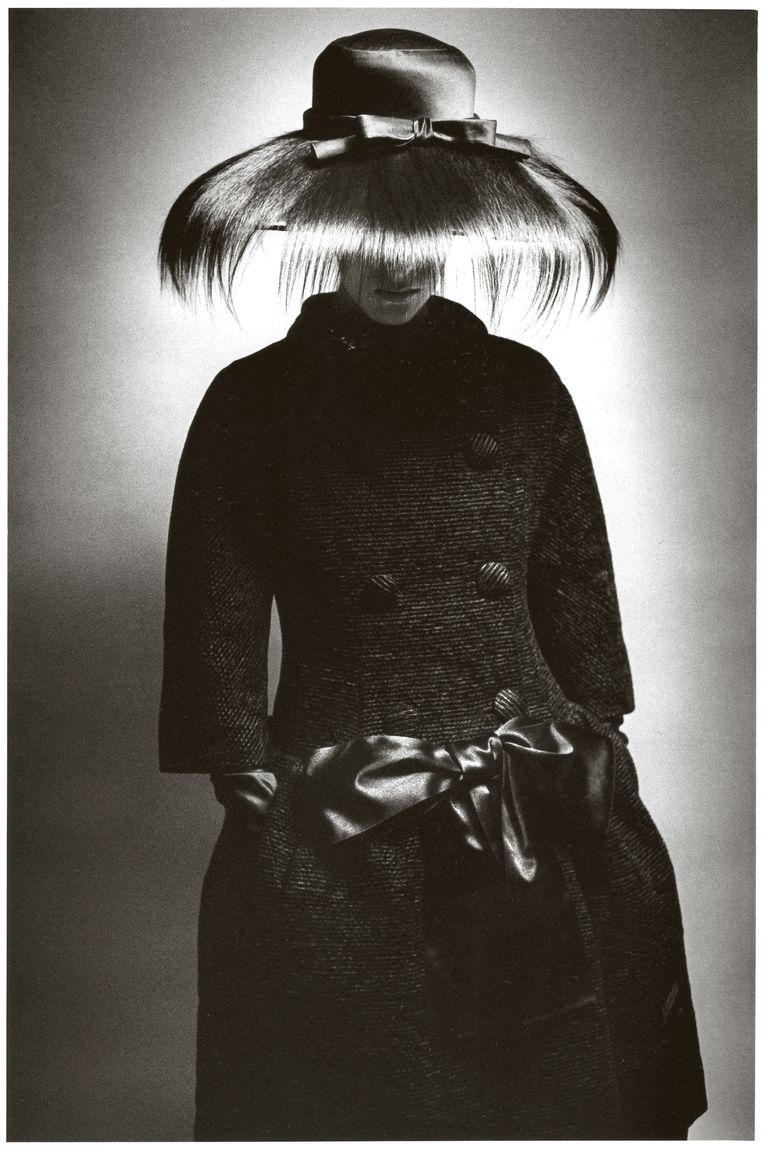 Eighteen Vintage Fashion Images by French Photographer Jeanloup Sieff