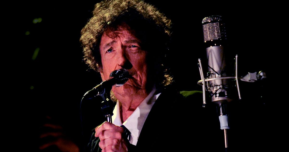 Bob Dylan@80: Like a Rolling Stone, Still - Open The Magazine