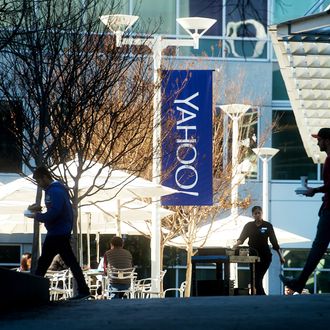 Yahoo Said to Propose Job Cuts as Part of Mayer's Revival Plan