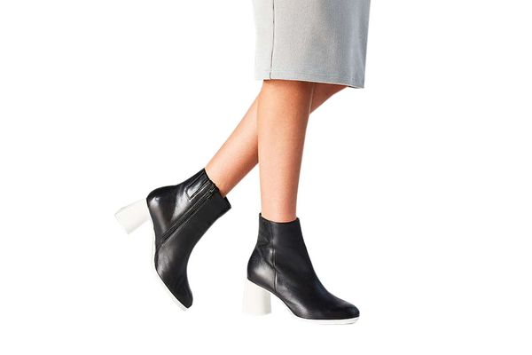 Camper Lea Ankle Boot