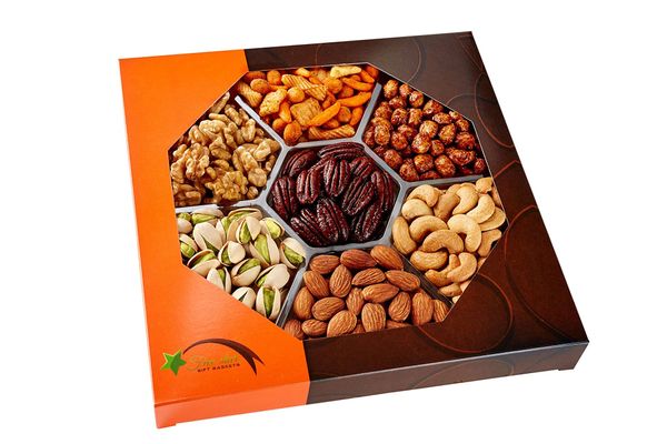 Holiday Gourmet Food Nuts Gift Basket