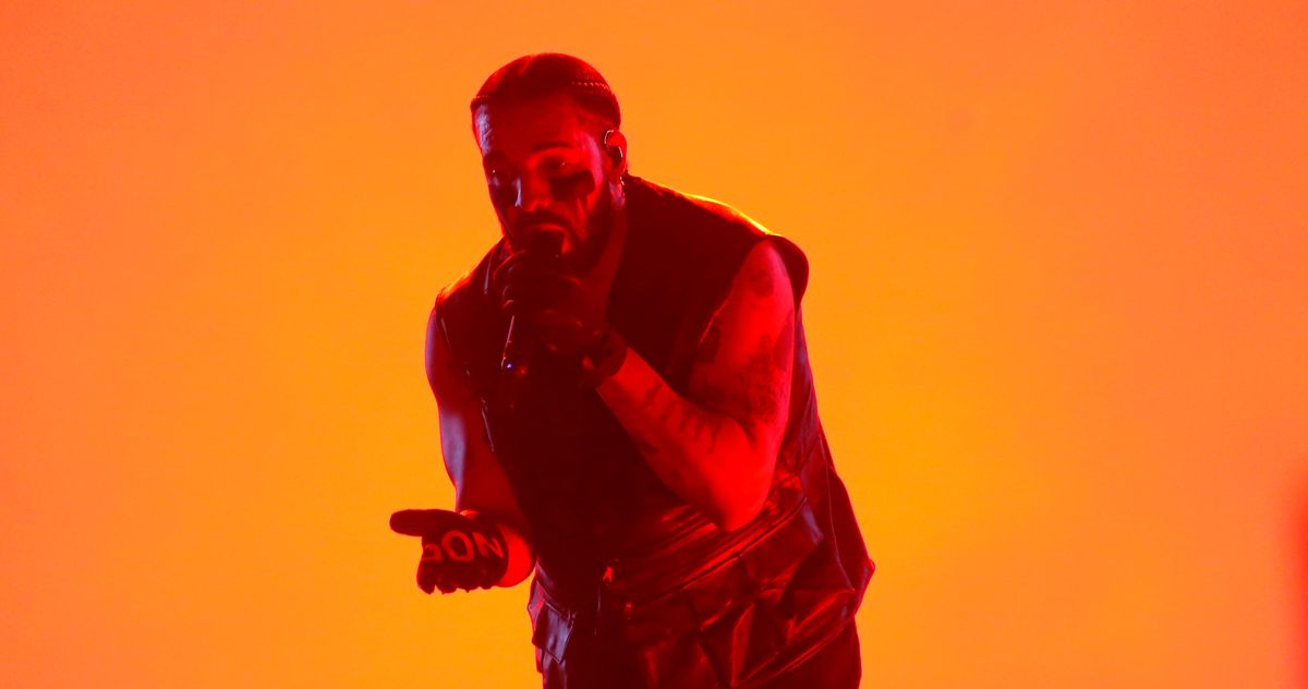Drake Touring With J. Cole in 2024: It's All a Blur Dates - Vimarsana News