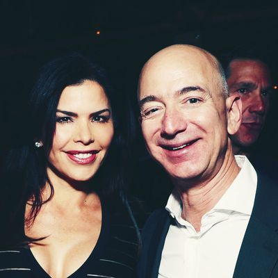 Lauren Sanchez, Jeff Bezos.