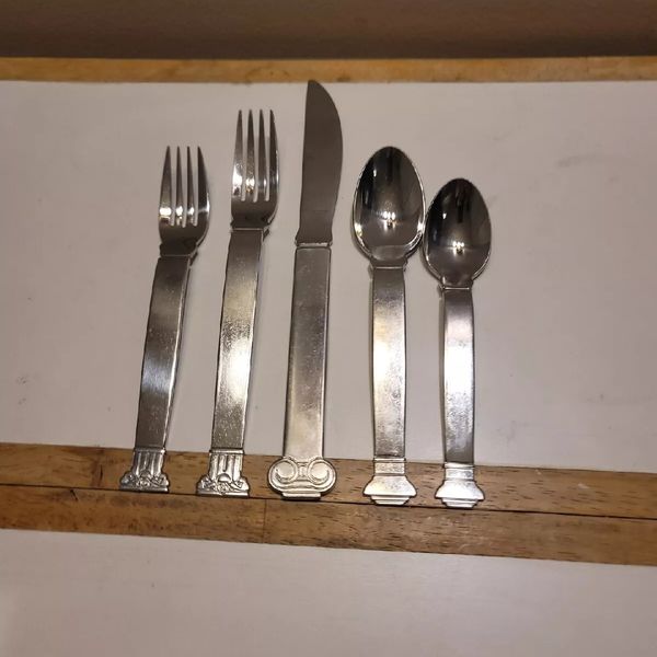 Reed & Barton Swid Powell Robert Venturi Scott Brown Flatware - 5 Pieces