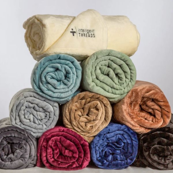 Intelligent Threads Recovery Blanket