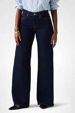 Levi’s 318 Shaping Wide Leg