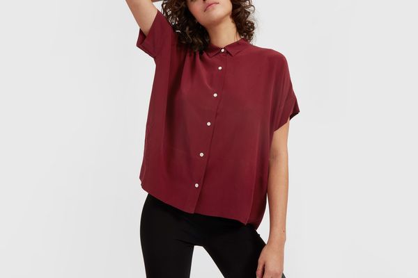 Everlane Silk Short-Sleeve Square Shirt