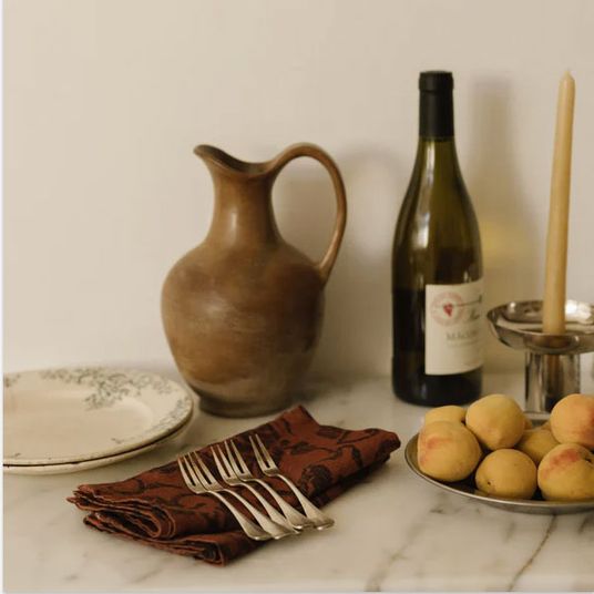 This Adult Lunch Box Will Make All Your Co-workers Jealous | The Strategist