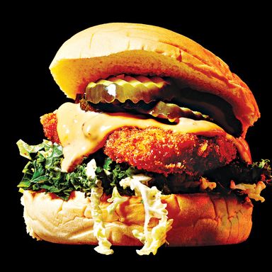 山姆大叔的纽约鸡Samwich 7美元;第五大街307号., nr. 32nd St.; 212-213-3938 The Chinese burger chain’s American-style fried-chicken sandwich is surprisingly spot-on. The white meat is moist enough, the panko crust is remarkably crisp, the black-bean mayo and bread-and-butter pickles add richness and tang, and the bun is as soft and squishy as cotton candy. Even the kale confetti doesn’t detract.