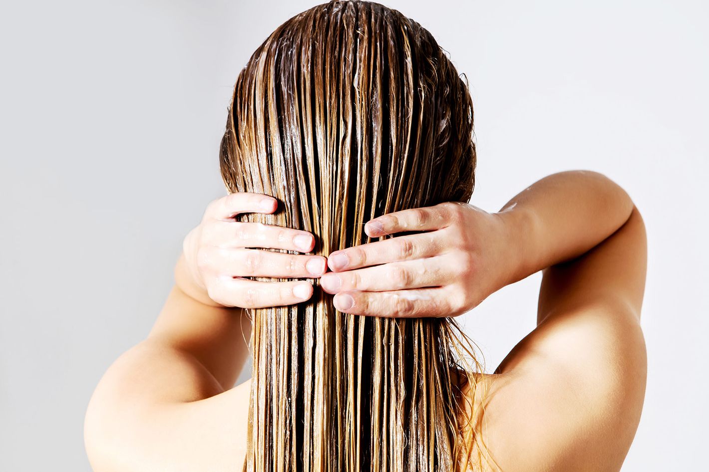 9 Ways to Use Coconut Oil for Gorgeous Hair
