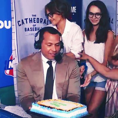 NBA DRAFT 2022 Cake for @dimebagnotae #NBA #NBADRAFT2022 #NBADRAFT #2022  #Basketball #Basketball🏀 #Cake #Draft #Draft2022 #ESPN #ABC #... |  Instagram