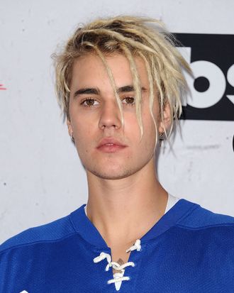 Justin Bieber Once Again Criticized for Wearing Dreadlocks