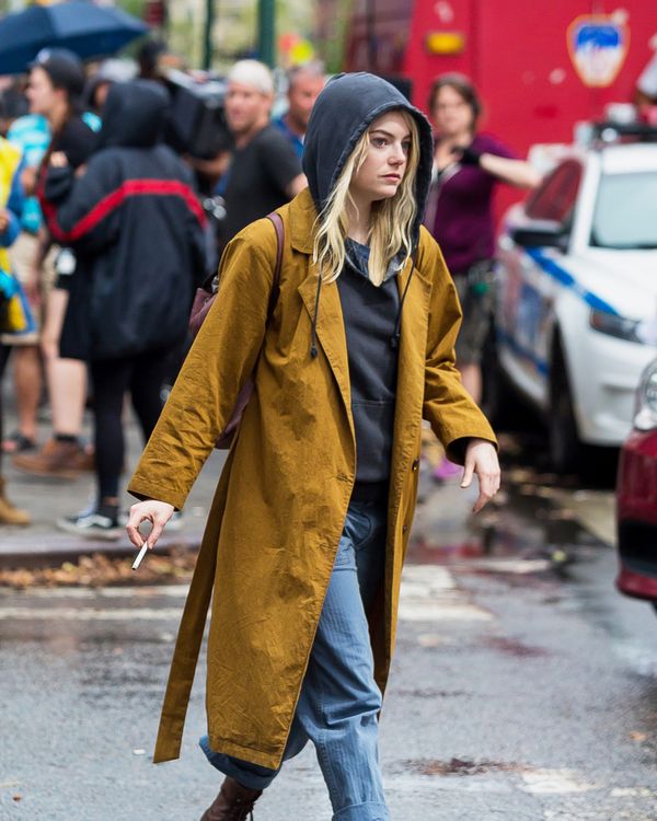 Emma Stone S Mustard Trench In Maniac, Theory Oaklane Modern Silk Trench Coats