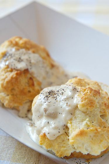 饼干和乡村肉汁