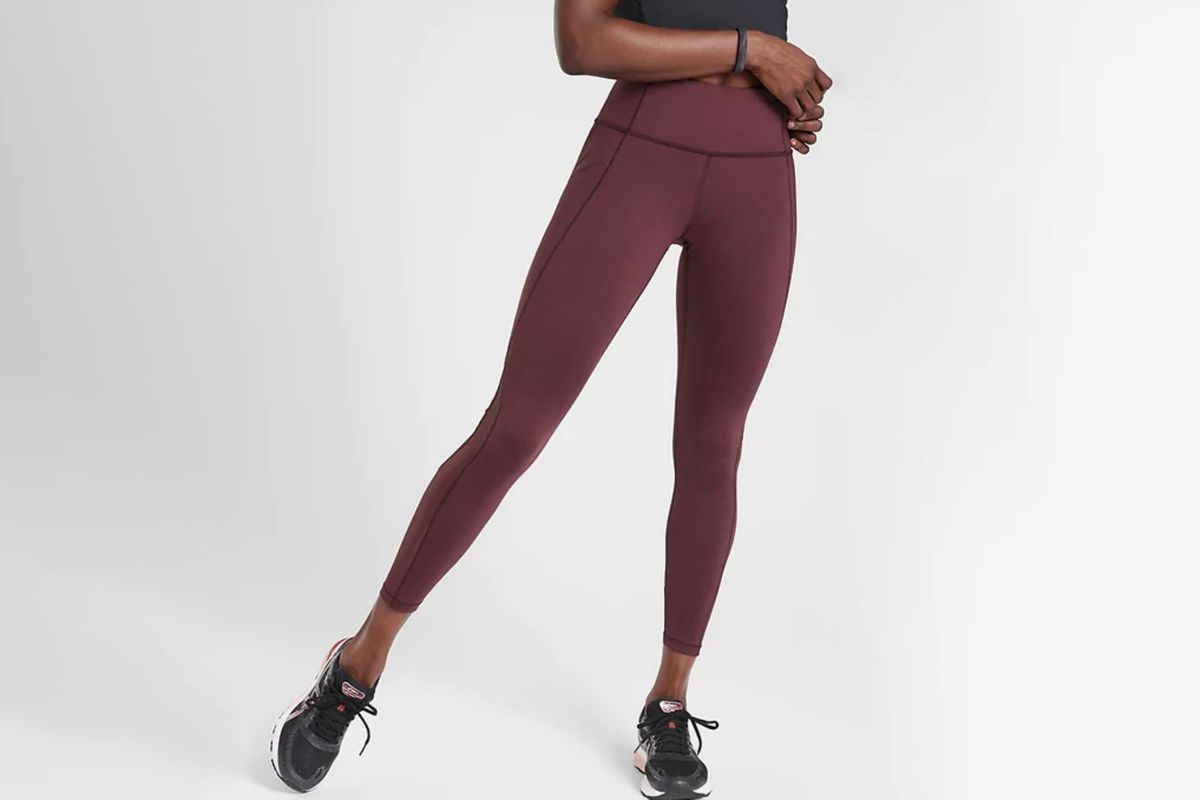 mid rise leggings with pockets