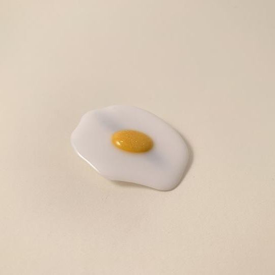 Banana Papaya Eggcellent Clip with Glitter Yolk
