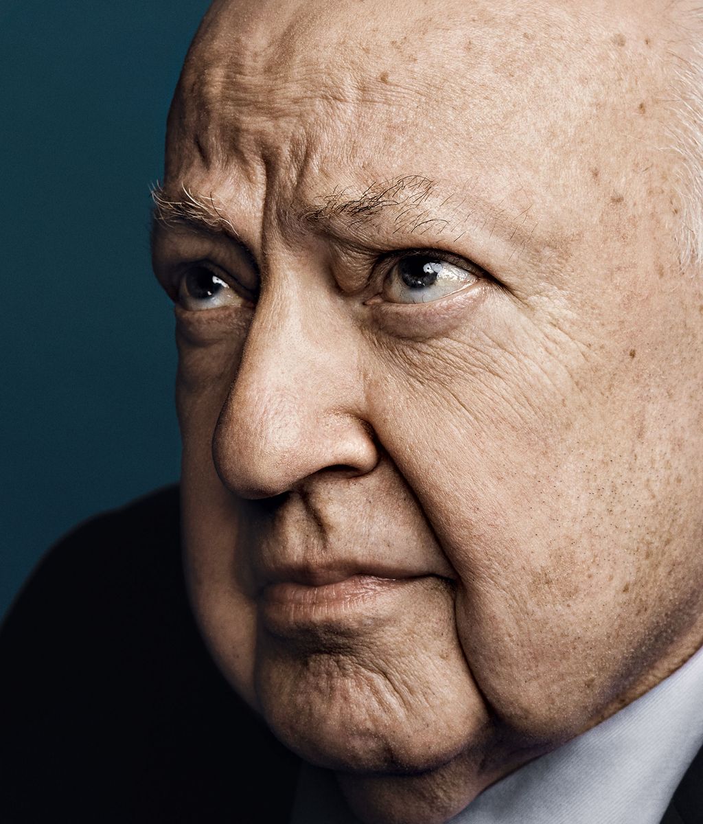 How Fox News Women Took Down Roger Ailes image picture