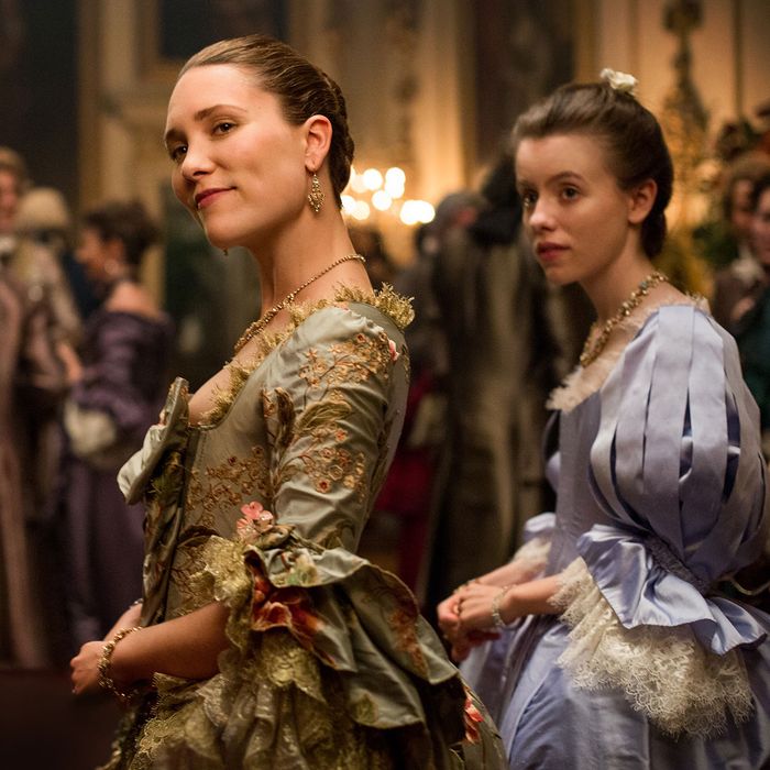 Outlander Recap: The Queen of Versailles