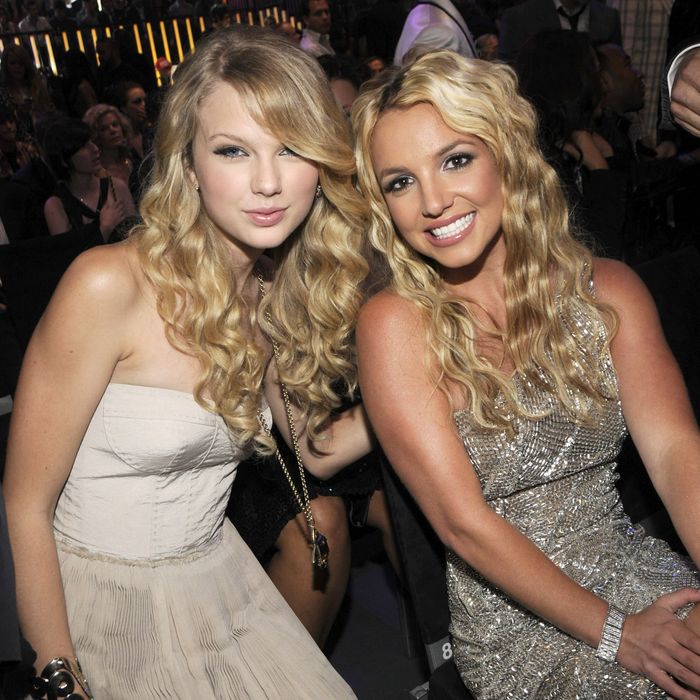 Britney Spears Can T Recall Ever Meeting A Taylor Swift