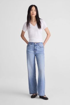 Madewell The Perfect Vintage Wide-Leg Jean in Airy Denim