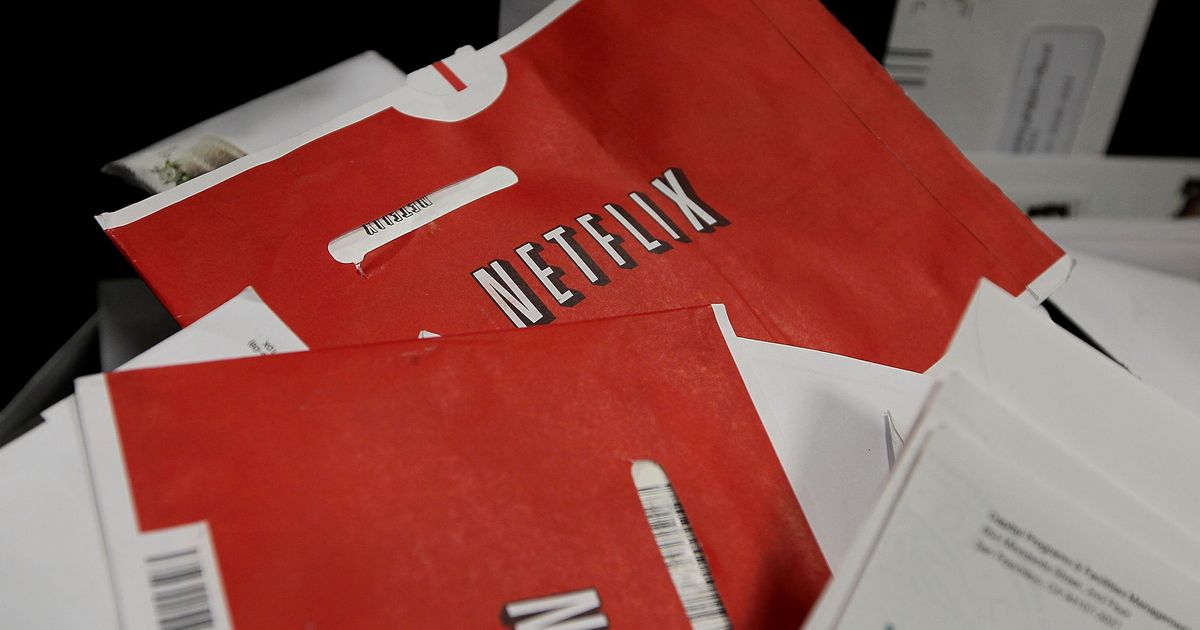 Netflix Is Sending Its Subscribers DVDs For Free