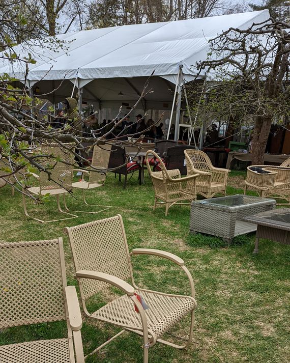 Martha Stewart’s Great American Tag Sale in Pictures